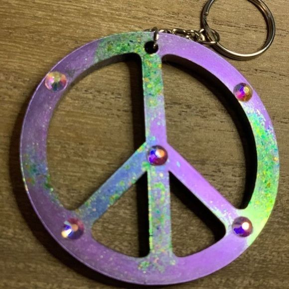 *SALE* NWT Cool Peace Keychain Swarovski Crystals - Picture 6 of 9